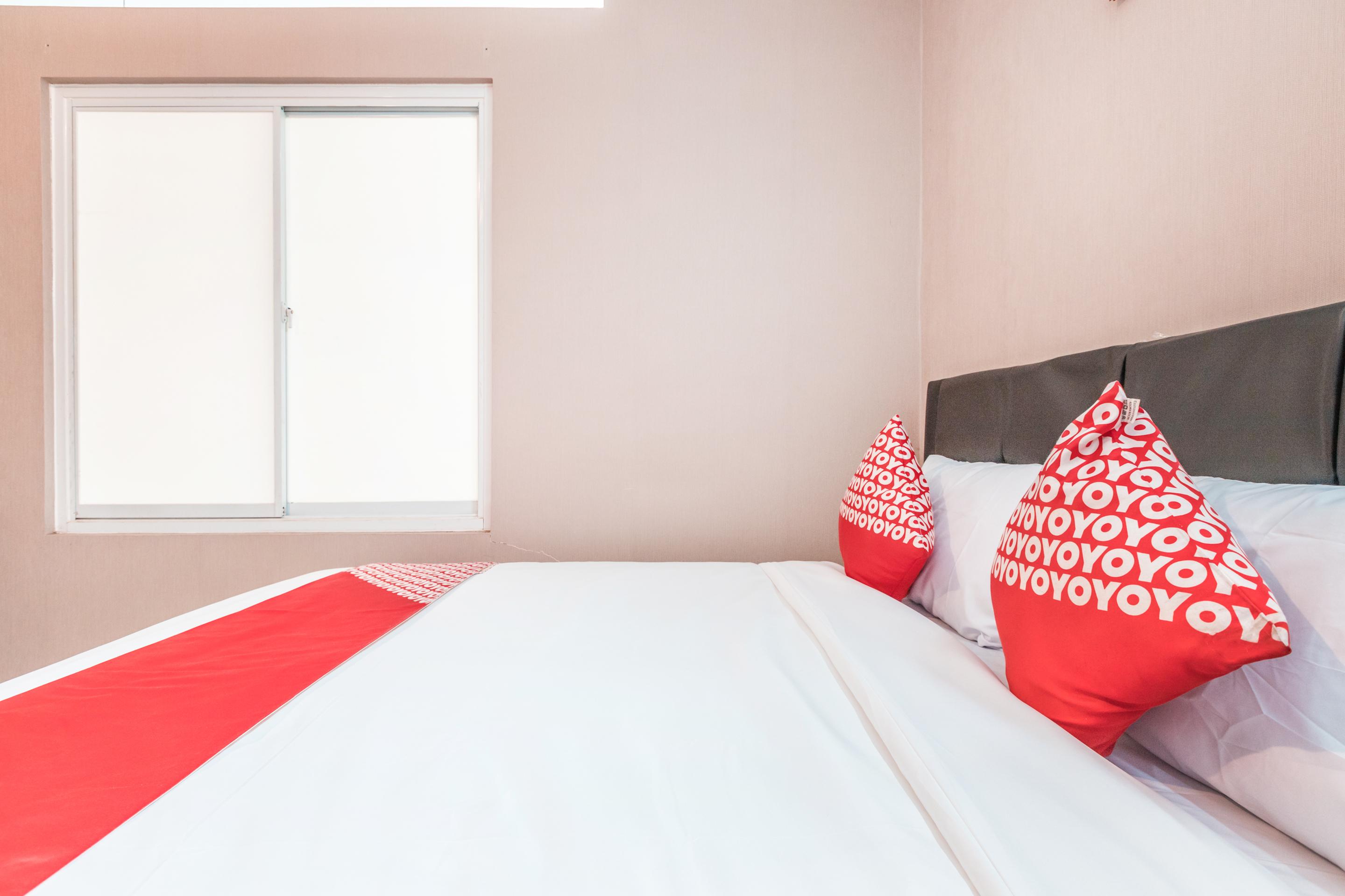 J&B Rooms Pramuka Jakarta Mitra Reddoorz Eksteriør billede
